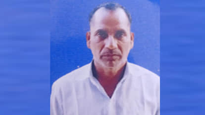 Kannauj Accident: Farmer riding a bike dies after being hit by a vehicle