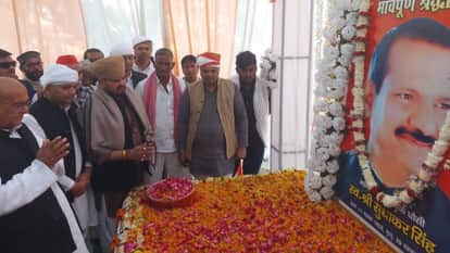 Former MP Brijbhushan Sharan Singh gave statement on SIR and cough syrup case in mau