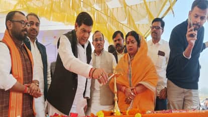 Prayagraj: Energy Minister AK Sharma launched the OTS scheme, said - defaulters will get relief.