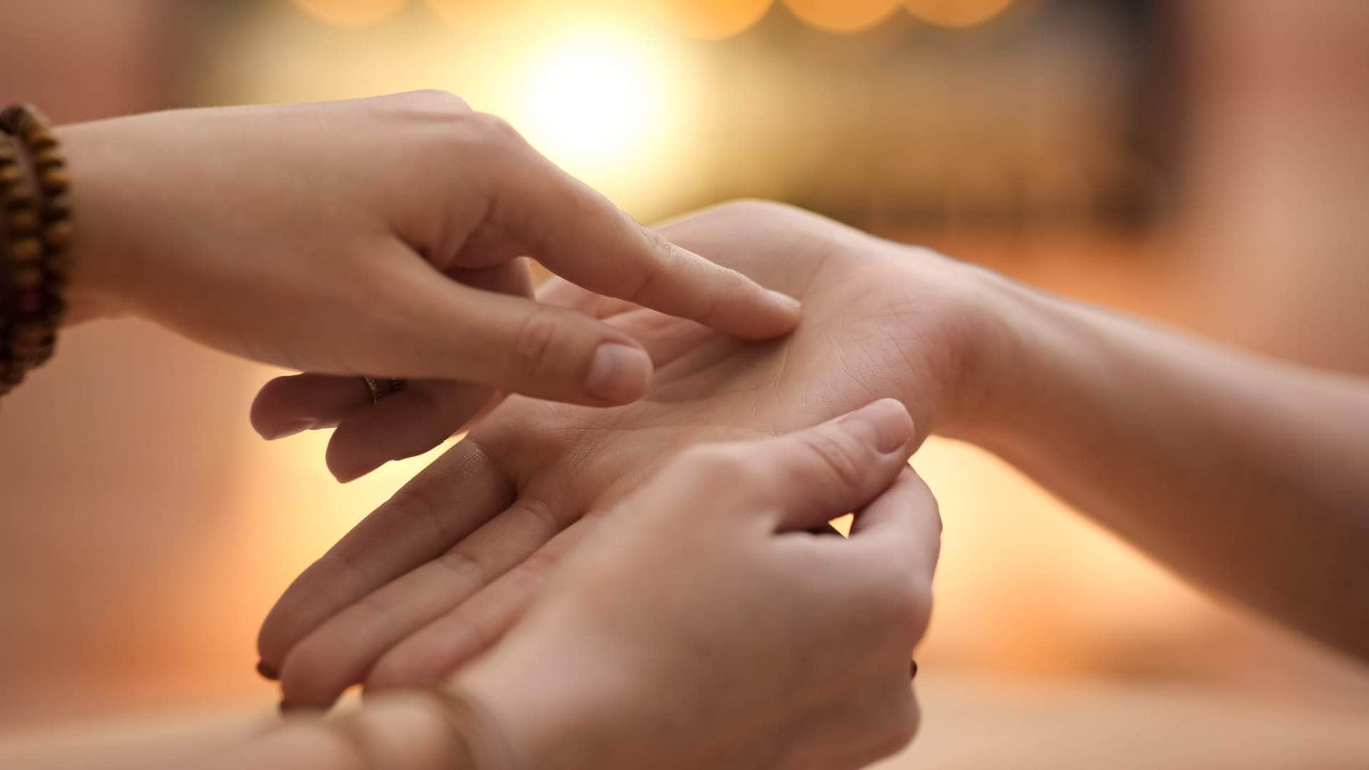 Money Line in Palm According to Palmistry Hast Rekha in Gyan in Hindi