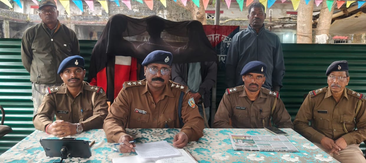 Ranchi News Chaibasa SP Teacher murder revealed by Local Police Team