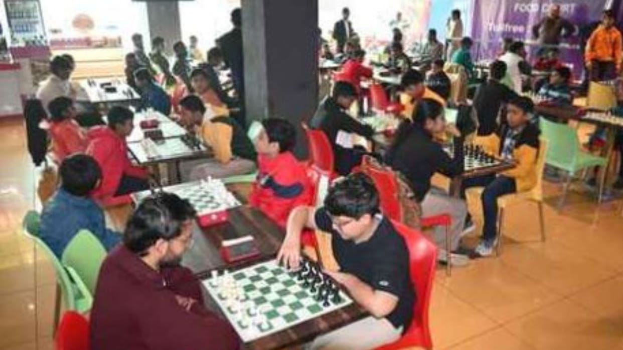 Sports News Blitz Chess Competition Prakash, Iqbal, Angelina, Rudra Anshi became champions