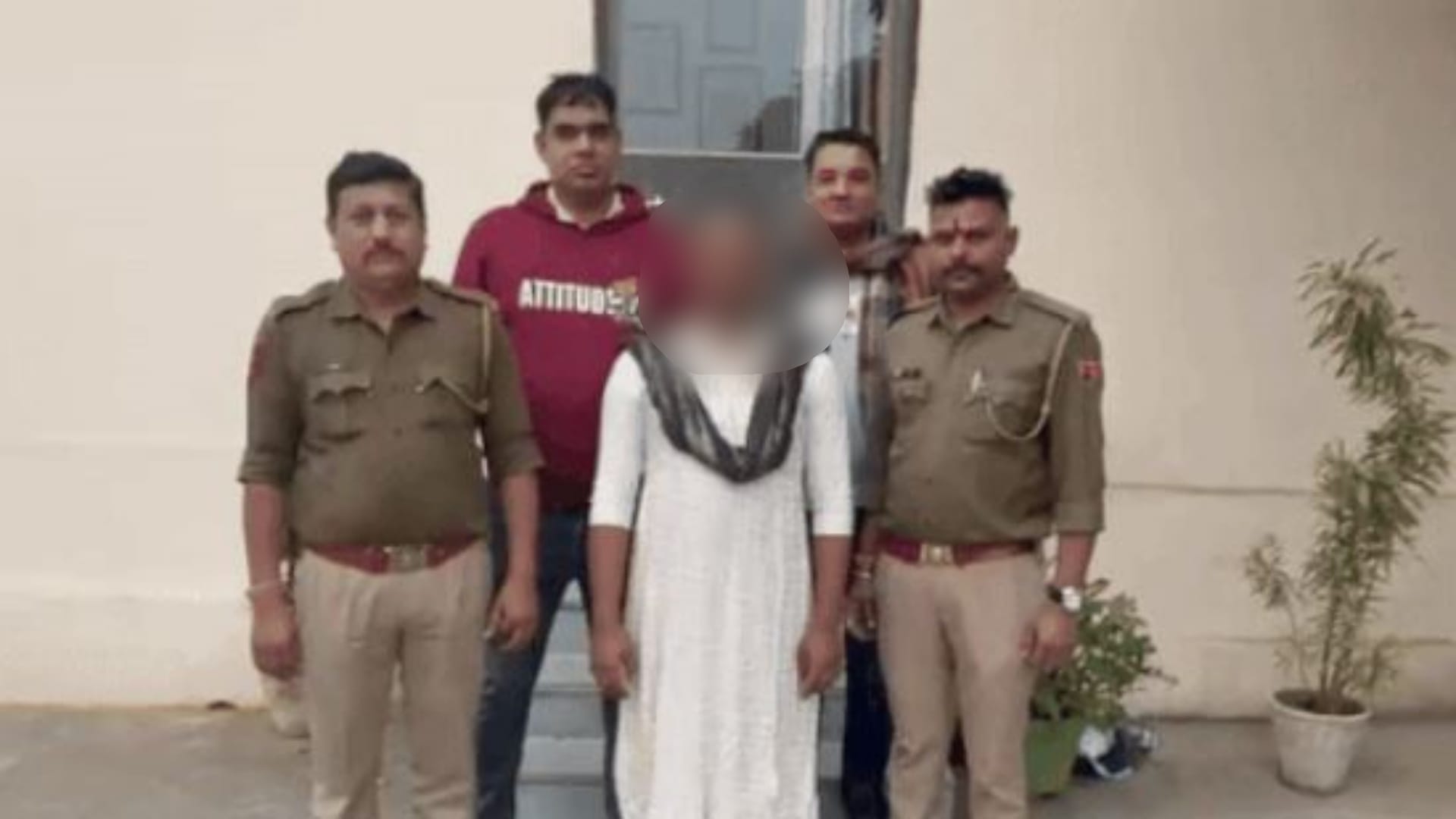 नाबालिग से दुष्कर्म का आरोपी पुलिस हिरासत में