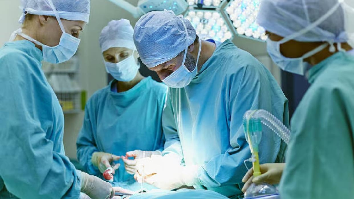 UP: KGMU doctors created a bile duct using a magnet, using this technique for the first time; learn the proces