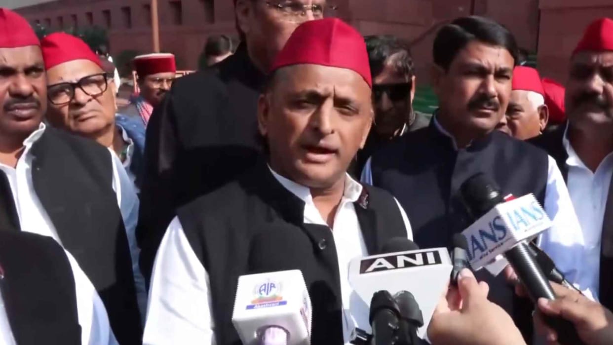 Akhilesh alleges: BJP wants to snatch voting rights through SIR, reservation will end