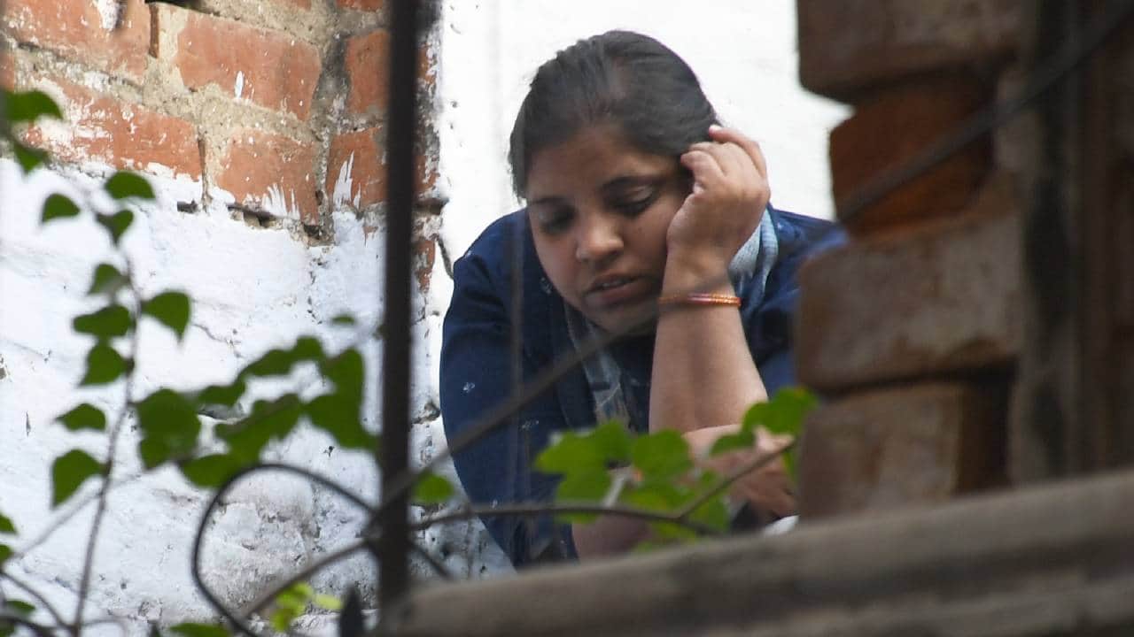 UP: NIA raids Dr Shaheen's home; neighbors panic after seeing several police jeeps; say this...