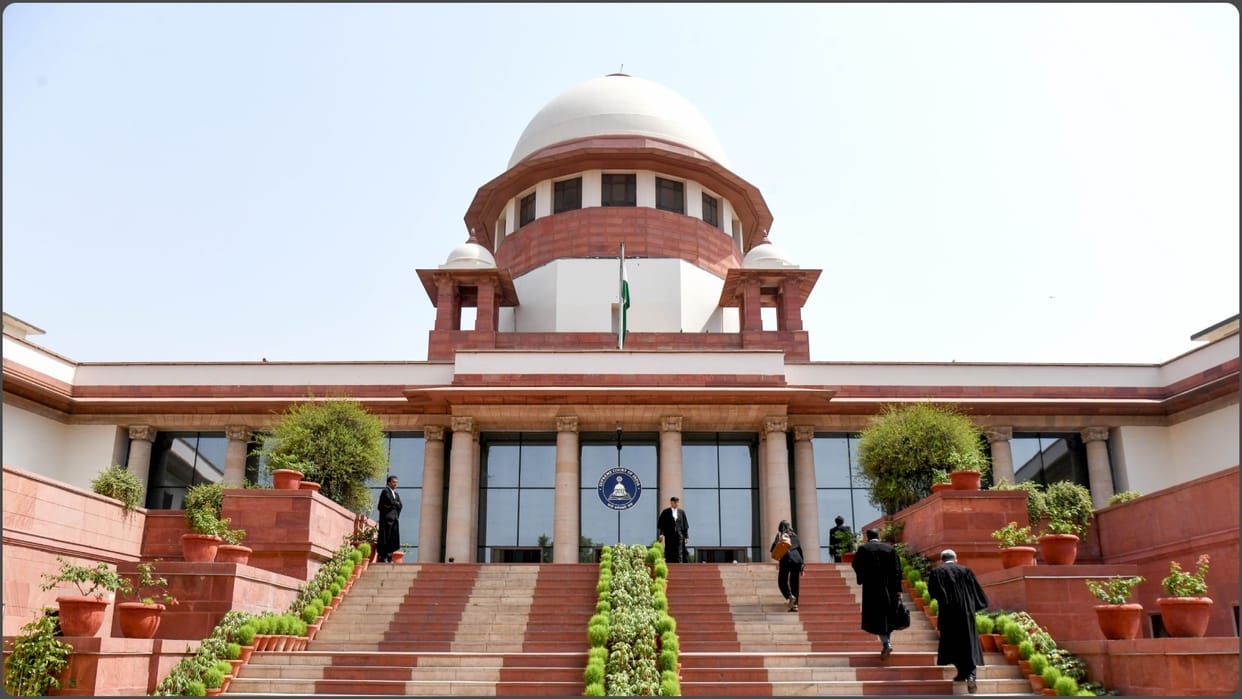 supreme court cji warns contempt after calling brother to inquire about order