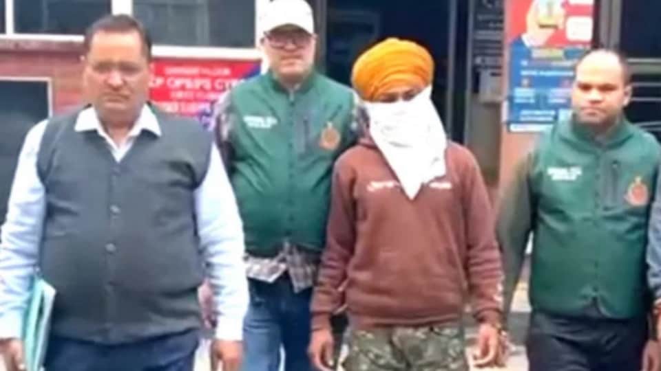 Bijnor Man Asif Arrested: Linked to Pakistani Don Shehzad Bhatti via Instagram, Involved in Pistol Smuggling