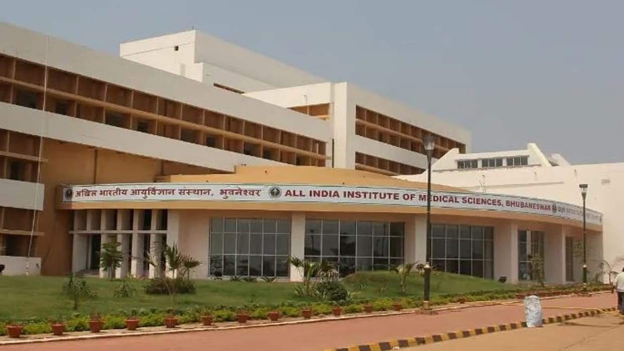 Odisha Days before turning centenarian doctor donates life savings to AIIMS for women cancer care
