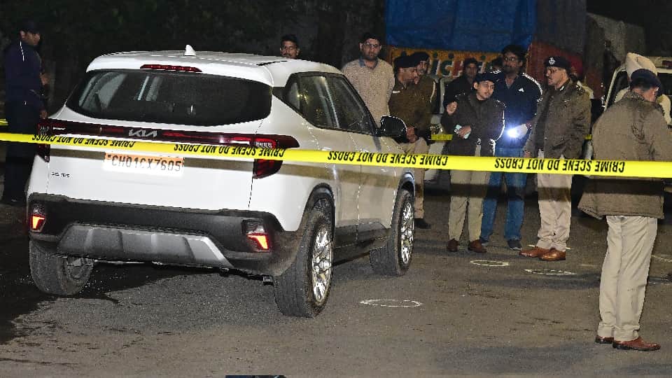 Gang war in Chandigarh Lawrence close associate Inderpreet Perry shot dead attack shown in live video call