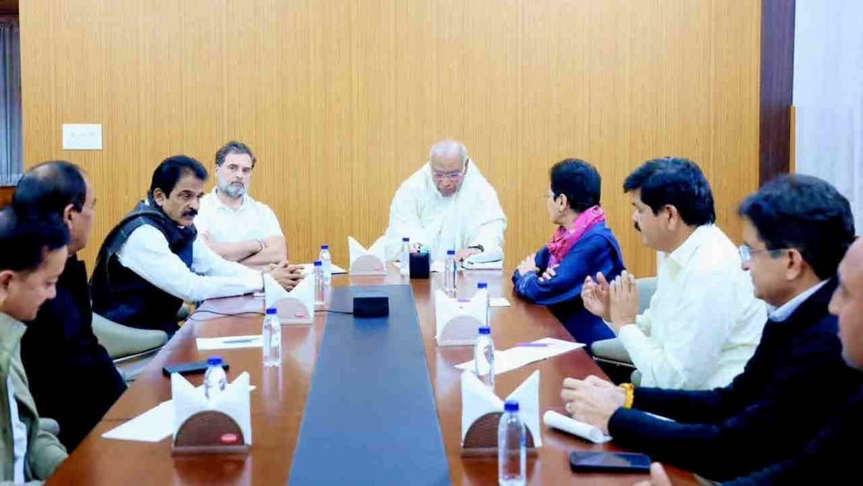 Uttarakhand Congress Discussion with high command on the strategy for the 2027 assembly elections