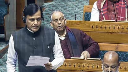 Infrastructure development in Naxal-affected areas picks up pace; government presents development plan in Lok