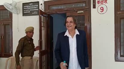 Chandrachud met Aligarh DM regarding ancestral property dispute