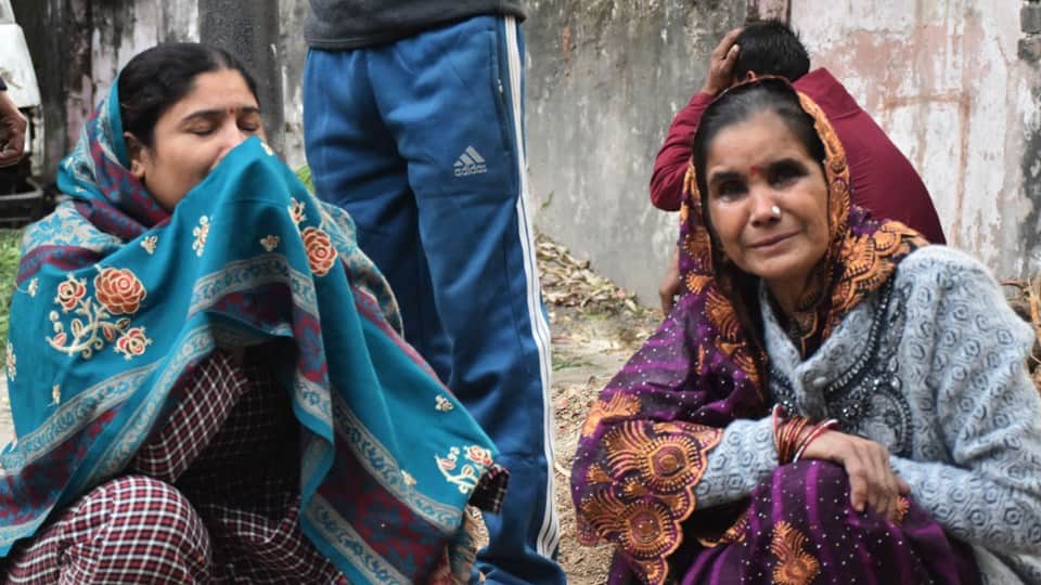 Bus hits auto on Delhi-Lucknow highway Some had broken skulls and some had their bodies shattered in moradabad