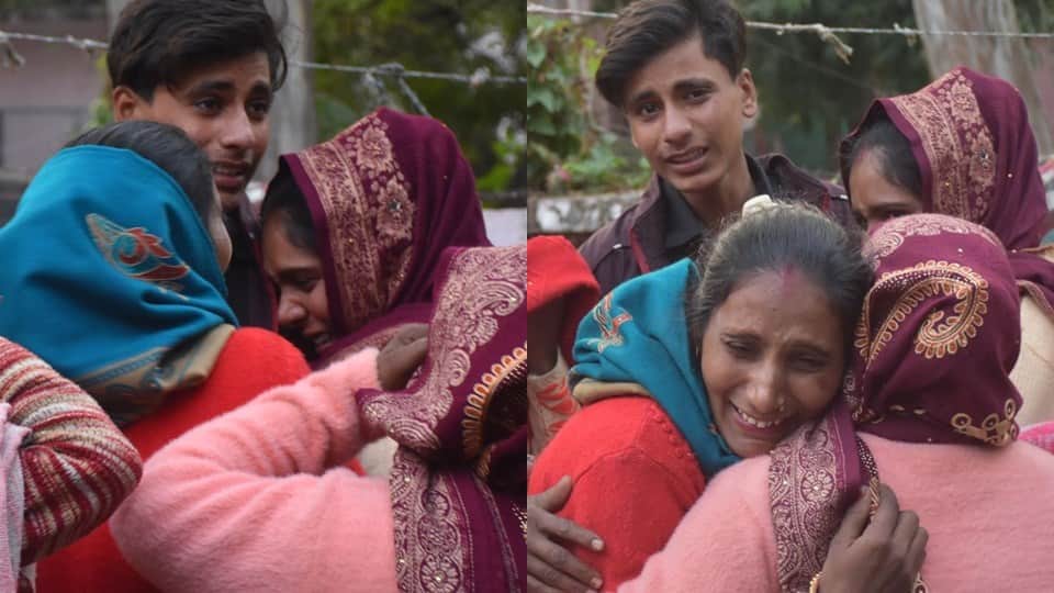 Bus hits auto on Delhi-Lucknow highway Some had broken skulls and some had their bodies shattered in moradabad