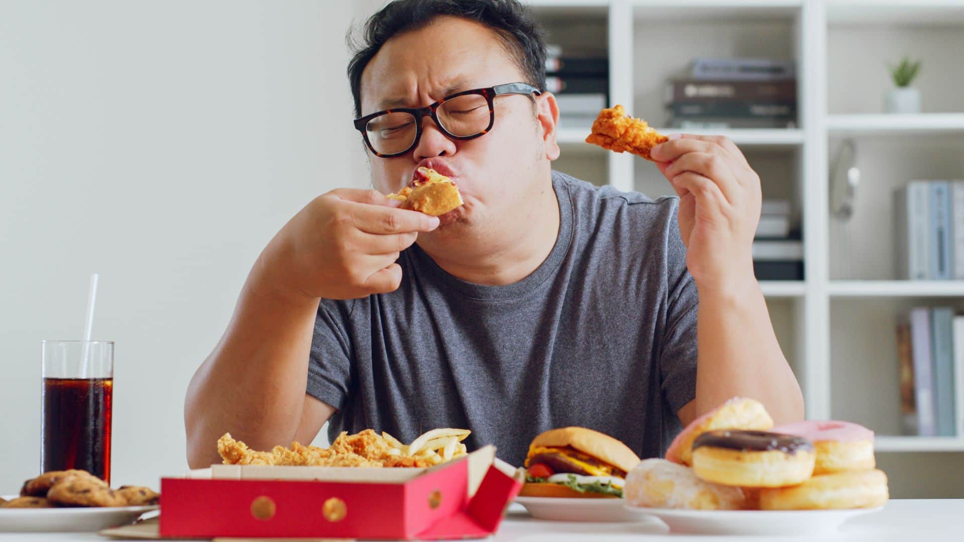 Four simple remedies to fix digestion problems caused by overeating at parties