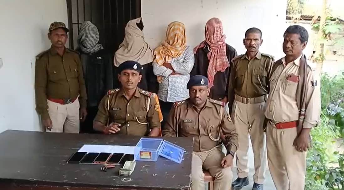 पुलिस की गिरफ्त में आरोपी