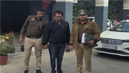 Accused arrested for cheating in name of hotel booking and air ticket