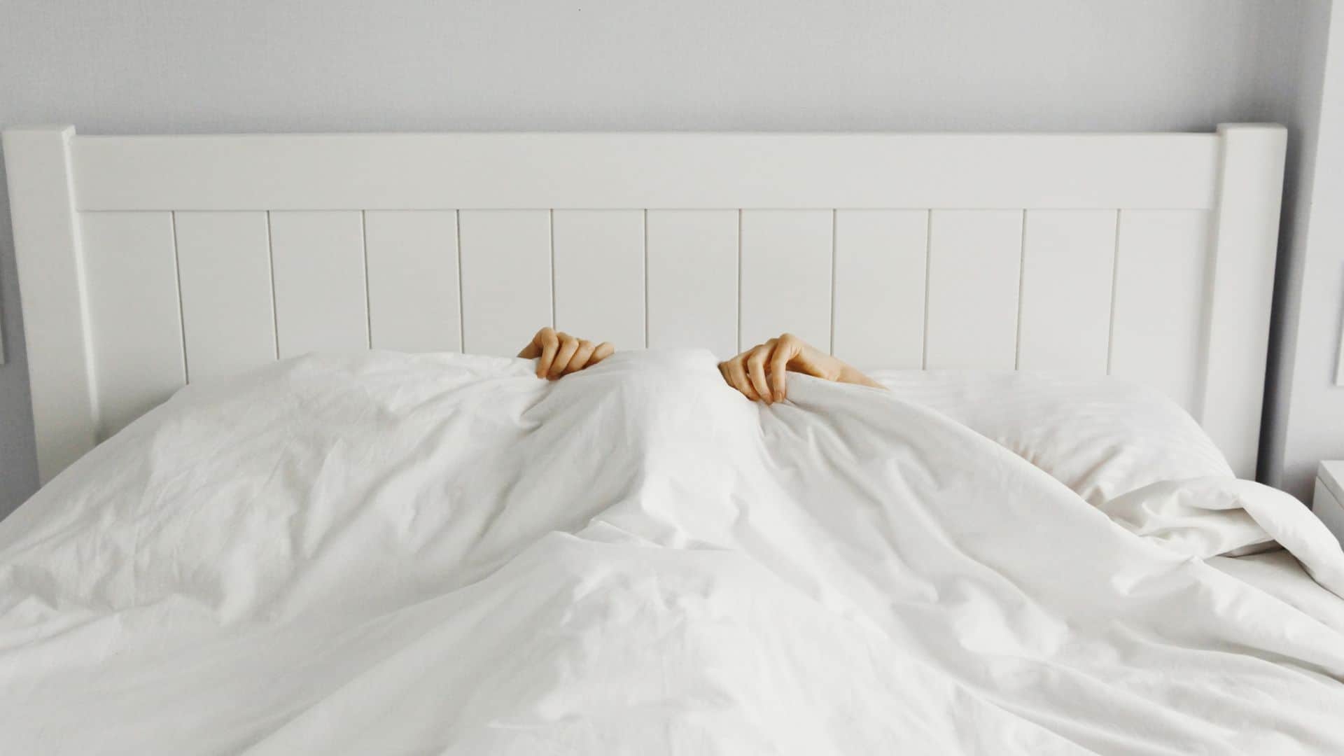 Covered face with blanket while sleeping can be dangerous for your health