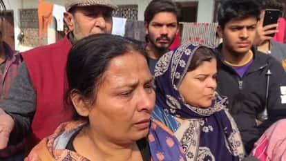 BDA bulldozer may be used on SP leader marriage hall in Bareilly