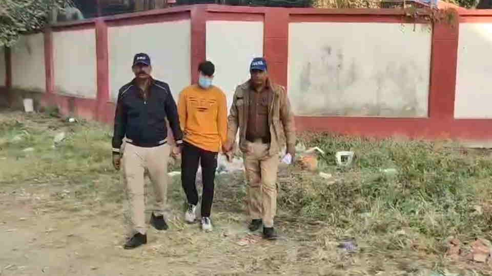 Dehradun Accused of cheating in Railway Recruitment Exam arrested deal struck with person from Haryana