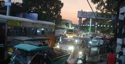 Kanpur Jarib Chowki Bridge Utility shifting will cost 48 crores traffic may be closed for a month