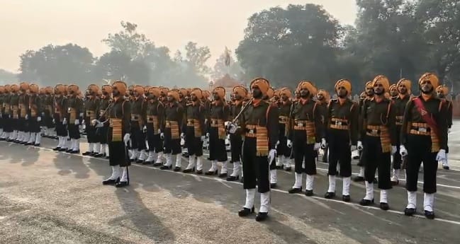 Farrukhabad Passing out parade concluded at Sikh Light Regiment Centre Brigadier advised become saint soldiers
