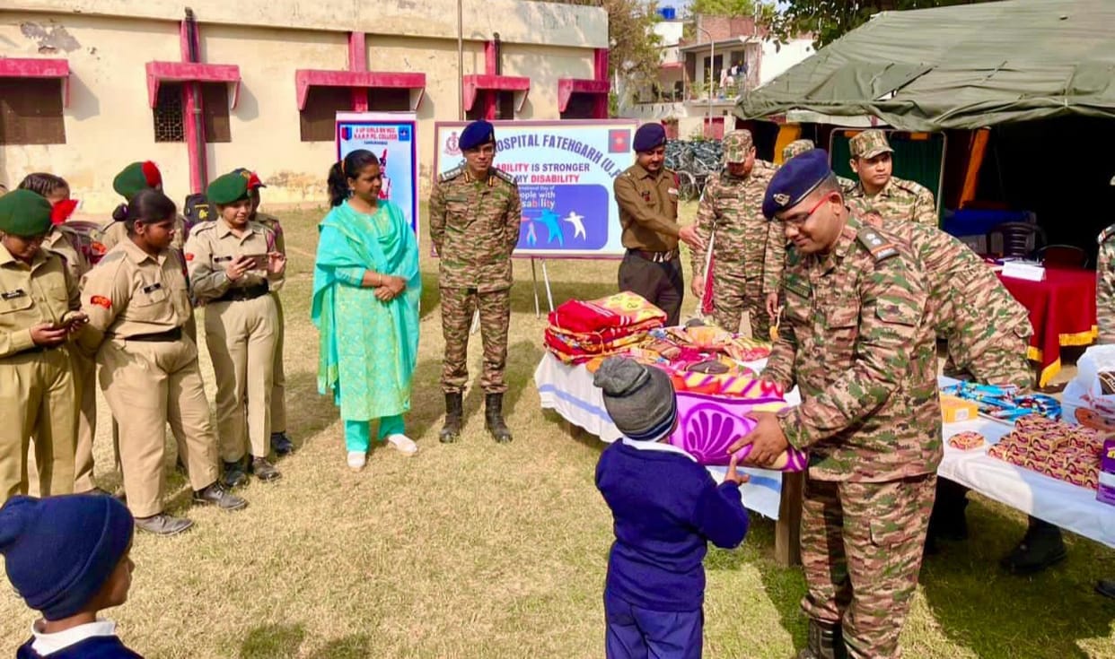 Farrukhabad Dental and health checkup of deaf and mute students military officers gave lessons on hygiene