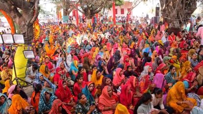 Jhansi: Description of Gopi Leela on the last day of Shrimad Bhagwat Katha