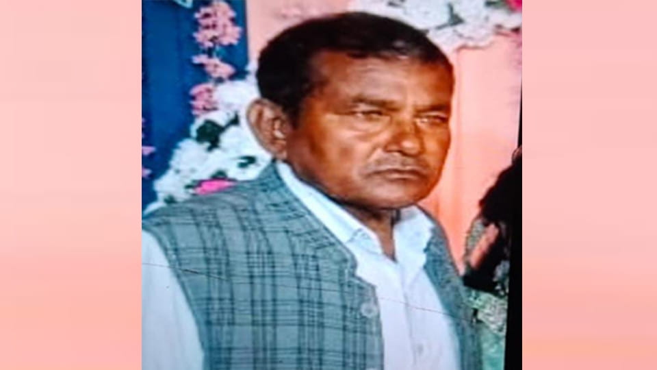 Kanpur: retired clerk died and two others were injured when a bike skidded on mud on a highway