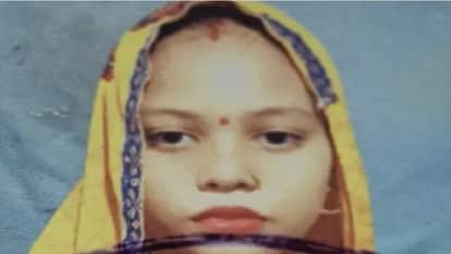 Woman Found Hanging in Firozabad In-Laws Flee Alleging Murder