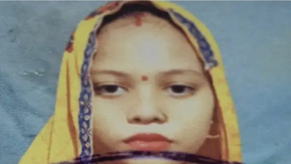 Woman Found Hanging in Firozabad In-Laws Flee Alleging Murder