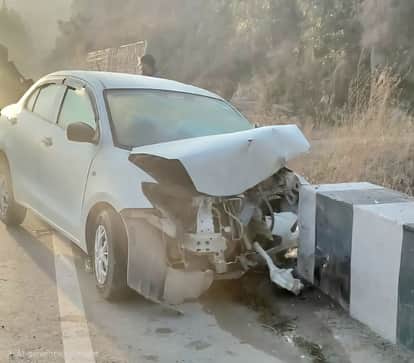 Swift car lost control and fell into a ditch, two dead, three critical