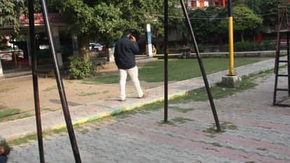 Jhansi: The condition of Municipal Corporation Ward 27... drains filled with filth