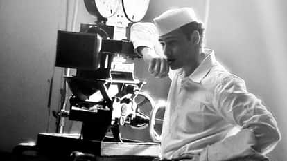 sudhir panday exclusive interview on siddhant chaturvedi playing v shantaram biopic