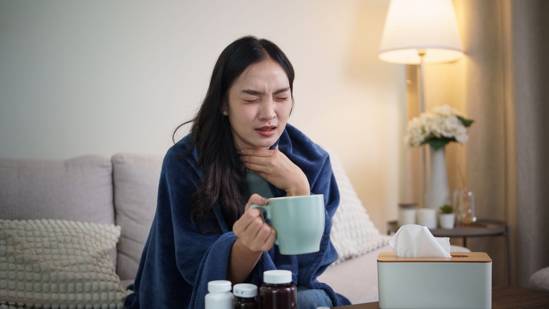 Monsoon Care Tips how to make kadha for throat gale ki kharash ke liye kadha kaise banaen