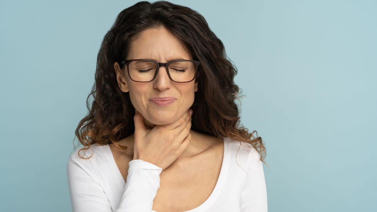 home remedy for sore throat in hindi gale me kharash ho to kya kare