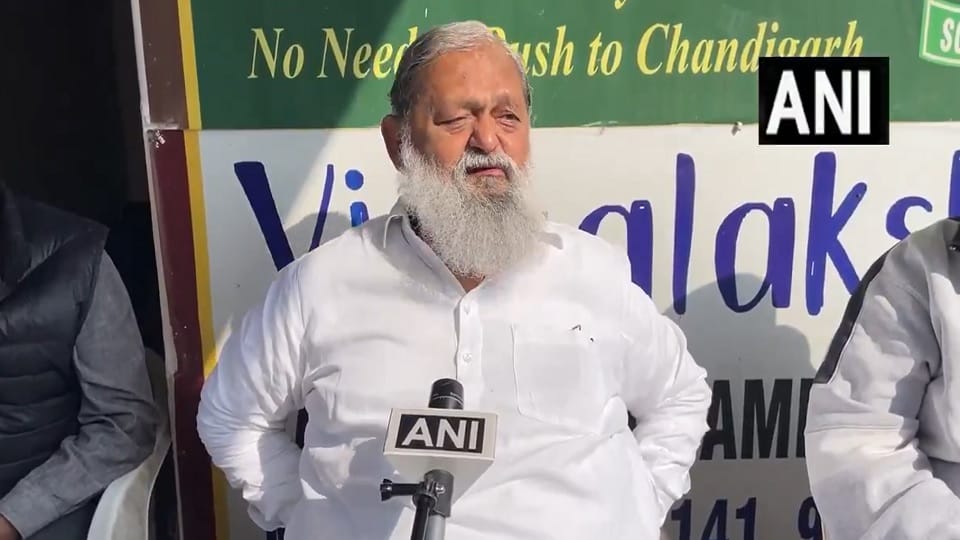 Minister Anil Vij attacked the West Bengal CM on SIR