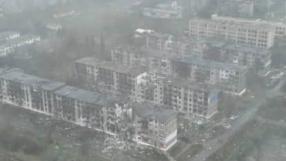 Exclusive Drone Footage Shows Devastated Ukrainian Town Nearly Encircled by Russian Forces