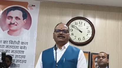 Statement by UP Deputy CM Brijesh Pathak on the death of BLO