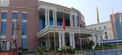 Jharkhand Assembly Winter Session: BJP takes a jibe at Congress in the House