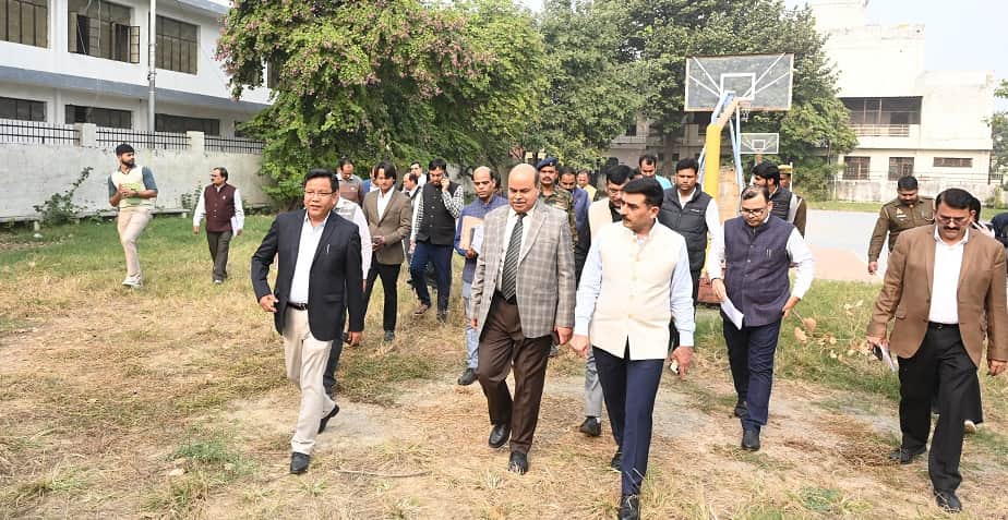 Kanpur How did a permanent basketball court come to be built in the park Officers were unable to answer