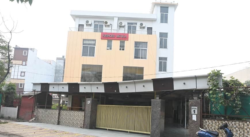 Kanpur How did a permanent basketball court come to be built in the park Officers were unable to answer