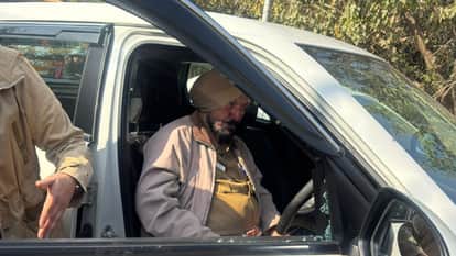 police ASI driving drunk car hits 10 vehicles in Chandigarh see video