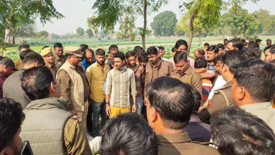 young man murdered and body thrown into well In Gonda family created ruckus demanding arrest of accused