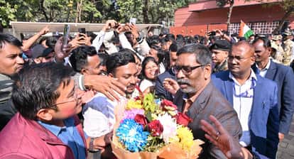 jssc cgl selected candidates meet cm hemant soren thanksgiving