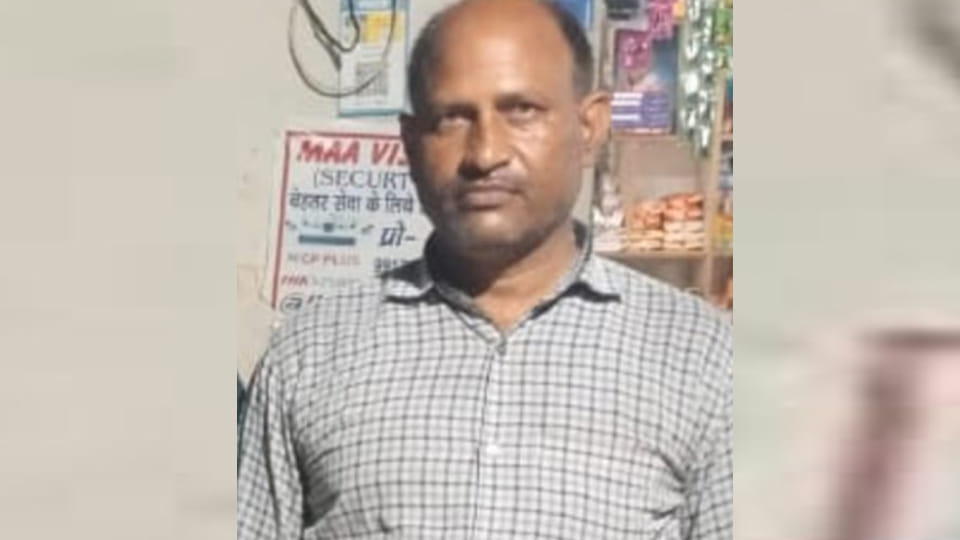 Auraiya Accident: Bike rider killed, wife and daughter critically injured in tractor collision