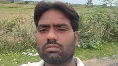 Jhansi: Body of a youth recovered from the roadside, ailing father undergoing treatment in hospital