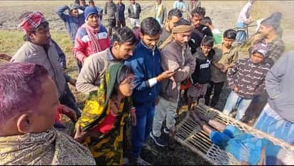 Bihar News: An elderly farmer who had gone to see his fields in Muzaffarpur drowned after slipping