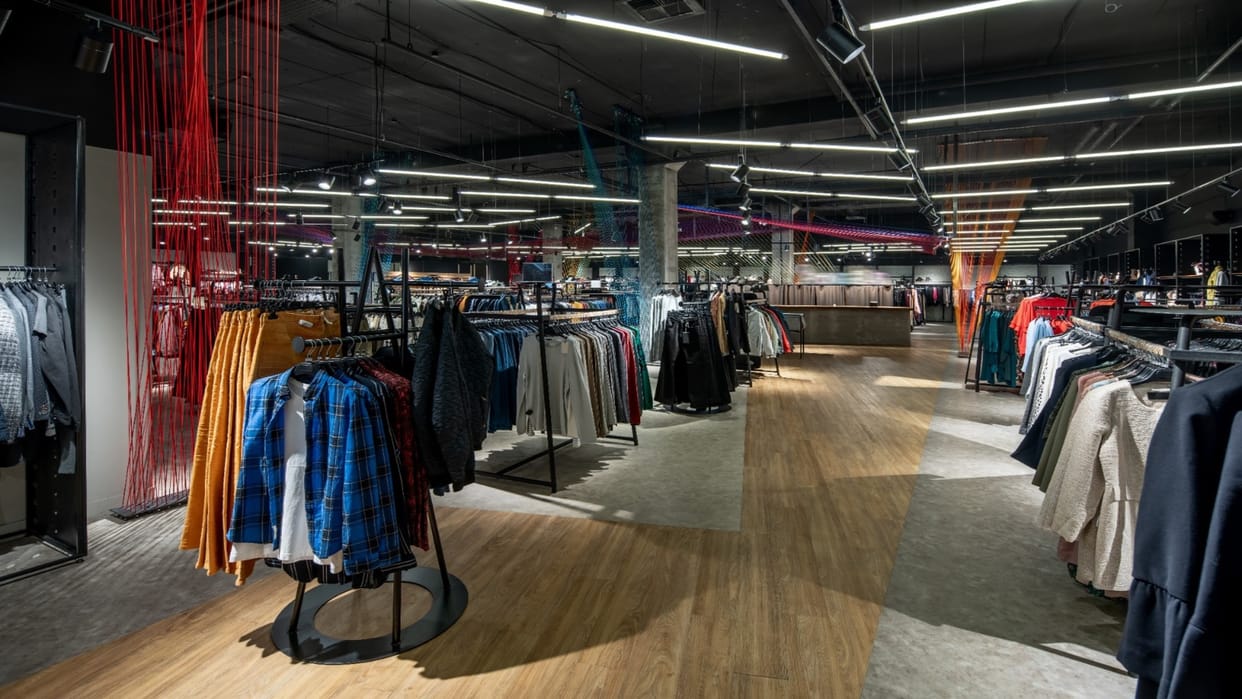 Delhi Winter Shopping: Budget Friendly Sweaters And Jackets Starting at Cheap Price